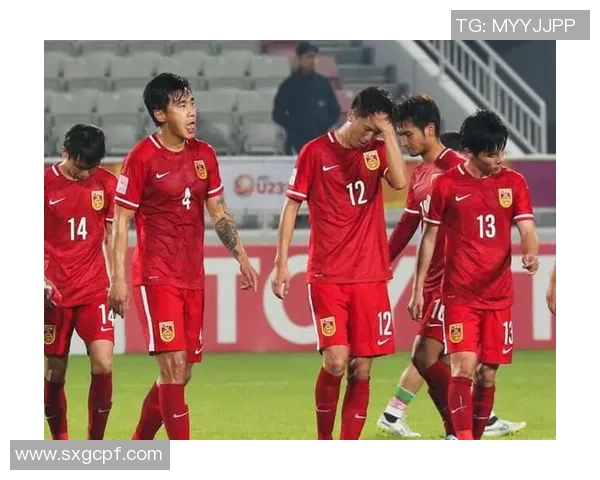 聚焦球星互换现象探讨现代足球俱乐部运作与竞技平衡发展