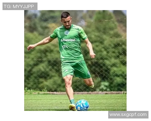 足球球星代言广告视频展现运动激情与品牌魅力完美融合